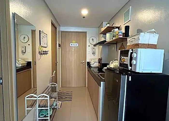 Justrelax Staycation At Vine Residences 4*