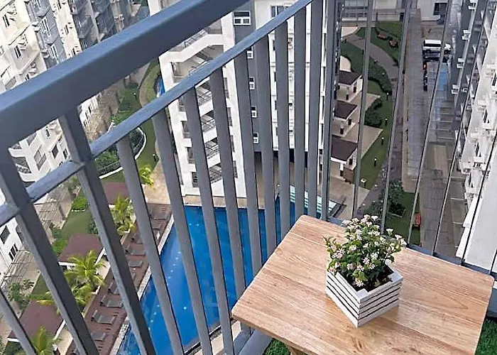Justrelax Staycation At Vine Residences 호텔 4*